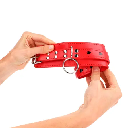 KINK Crvene podesive lisice za ruke sa crnim srcem, 21-28 cm