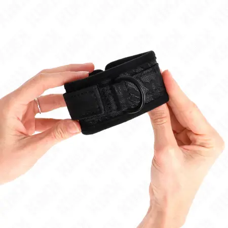 Kink Tamne cipkane neoprenske podesive lisice za ruke Crne 20-29cm x 5cm