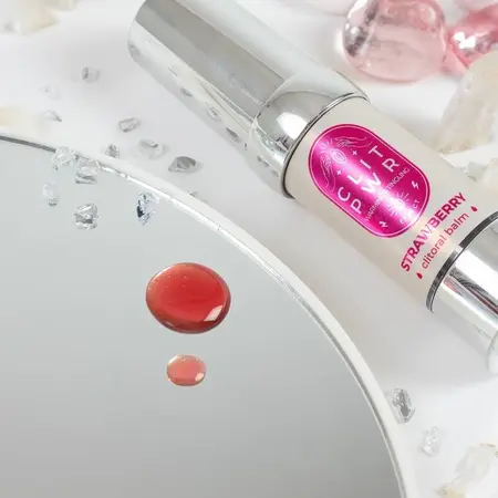 Secret Play Clit Pwr jagoda intimni balzam 15ml Airless sistem