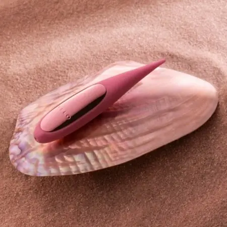 LELO DOT Travel Precision Intimate Device Purple Compact Design
