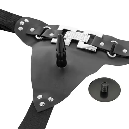 Harness Attraction Deluxe Vibrirajući Strap-On Sistem 18cm Crna Veganska Koža