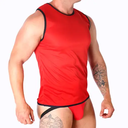 MACHO Performance Red T-Shirt L/XL - Lightweight Sport Design