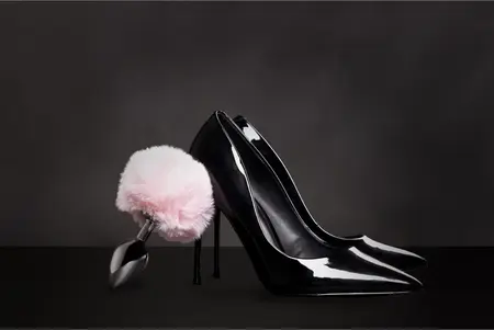 SINNER Gear Metalni intimni čep sa roze zečjim repom - Mala veličina