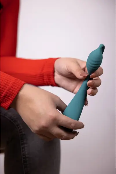 Loveline Bead-Enhanced Blue Grass G-Spot Precizni Vibrator