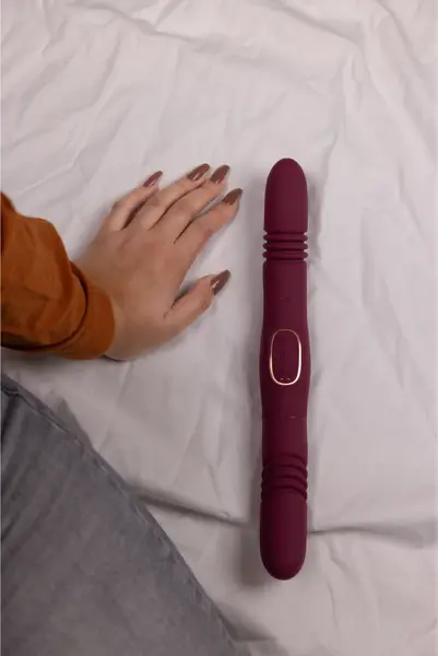 Loveline Dual-Action Thrusting Device Merlot Grape Silicone 24cm
