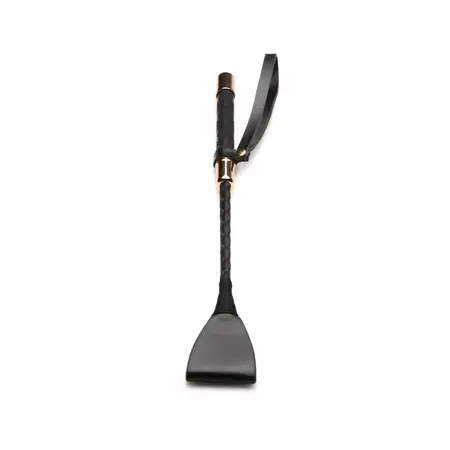 XR Brands Master Series Jahački Bič 30 cm Veganska Koža Crna