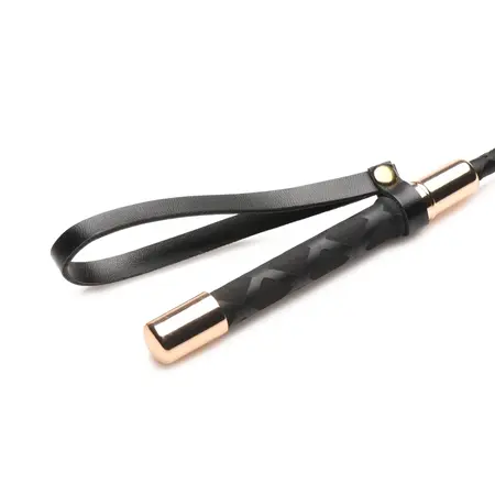 XR Brands Master Series Jahački Bič 30 cm Veganska Koža Crna