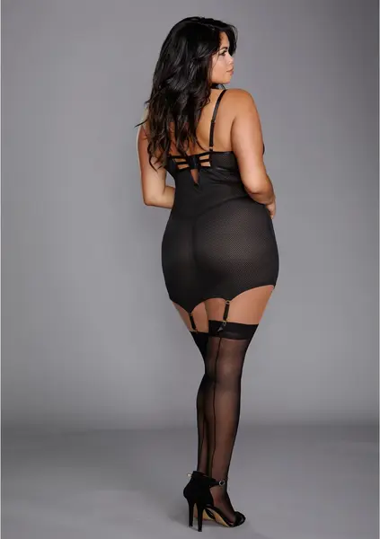 Fantasy Lingerie 3X Power Mesh Garter Slip with Fishnet Texture & G-string