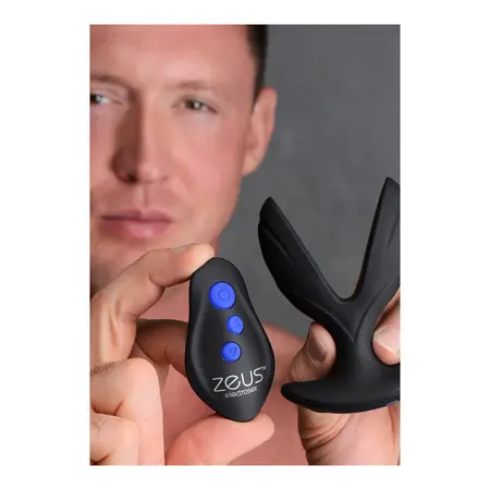 XR Brands Electro-Spread Vibrirajući Silicone Čep sa E-Stim, Crni