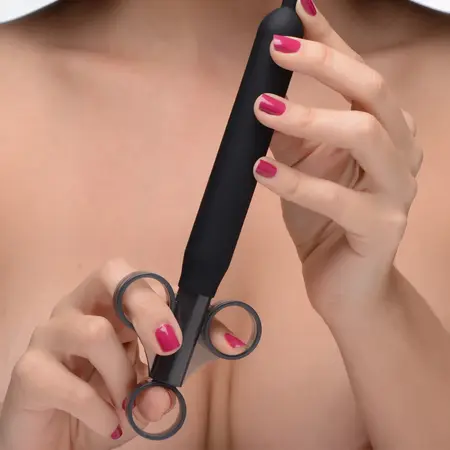 XR Brands Cleanstream Ribbed Silicone Lube Applicator with Loops