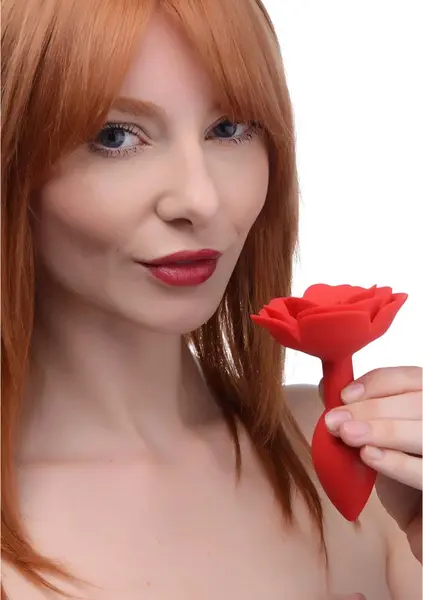 Booty Bloom Silicone Rose Plug Medium - Velvet Touch, Floral Design