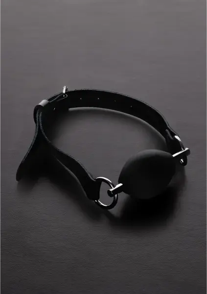 Ouch! Oval Silicone Restraint Ball with Adjustable Leather Strap 42.5mm