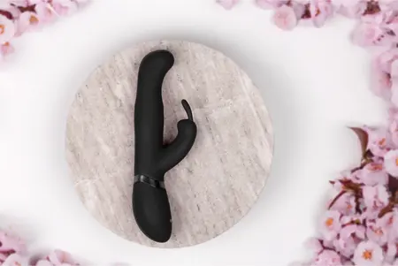 Izara Crni Sa Kuglicama Trostruki Rotirajući Silikonski Intimni Uređaj