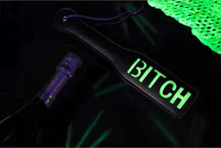 OUCH! Palica koja svetli u mraku - Fluorescentni zeleni bondage rekvizit
