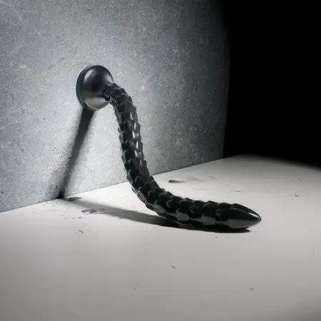 OUCH! Ljuskava fleksibilna intimna zmija 50cm - Usisna čašica, vodootporna