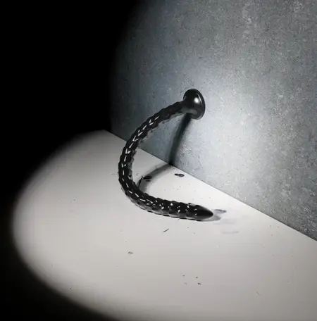 OUCH! Ljuskava fleksibilna intimna zmija 50cm - Usisna čašica, vodootporna