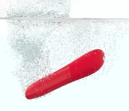 We-Vibe Tango X Cherry Red kompaktni intimni uređaj, 8 brzina