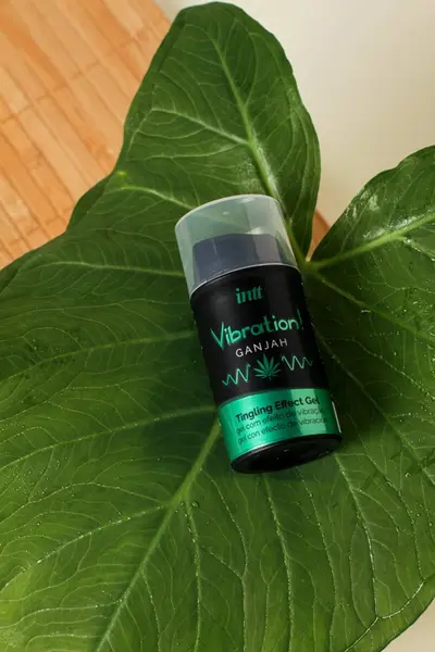 intt Vibration Ganja 15ml stimulacioni gel sa uljem konoplje
