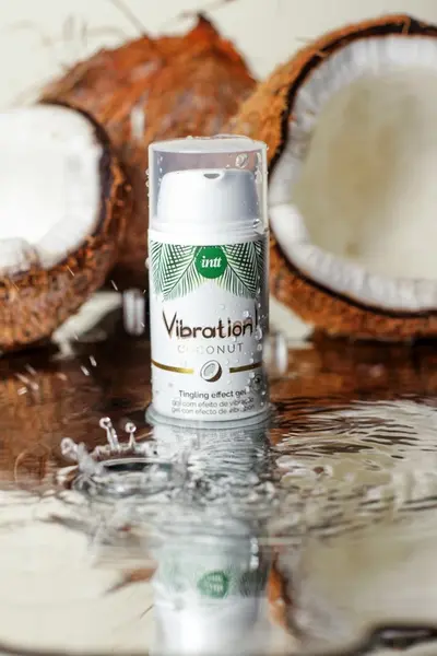 intt Vibration! Coconut efekt gel 15ml – veganska zagrevajuća formula