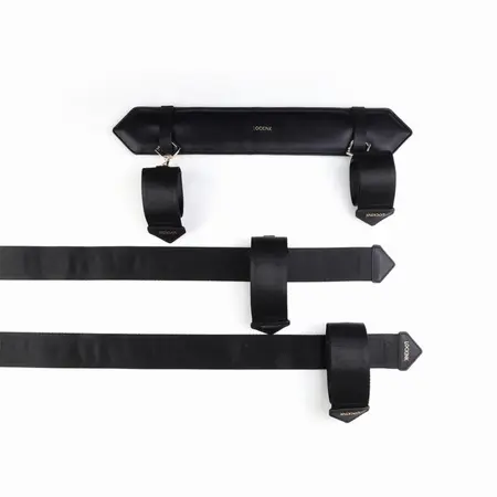 LOCKINK Adjustable Leg Spreader Black - Comfort Foam Lined Bondage Bar