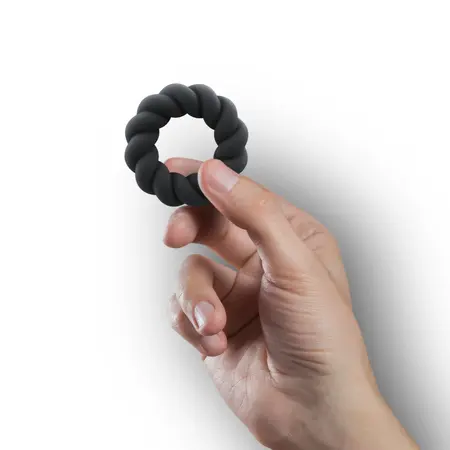 Rocks-Off Twist Intimni silikonski prsten crni - Fleksibilan, rebrasti dizajn