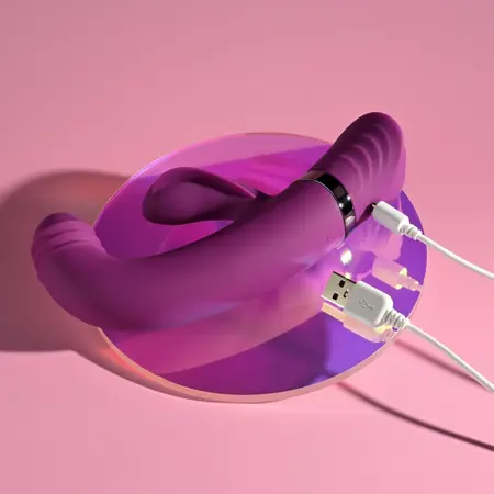 Playboy Pleasure Tap That vibrator ljubičasti - 9-brzinski zakrivljeni silikonski model