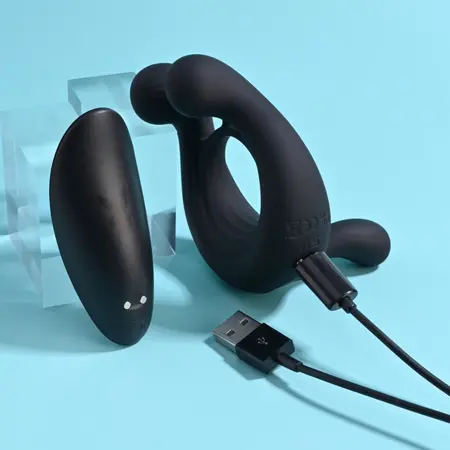 Playboy Pleasure Triple Play Vibrating Ring Crni, 9 modova, daljinski upravljač