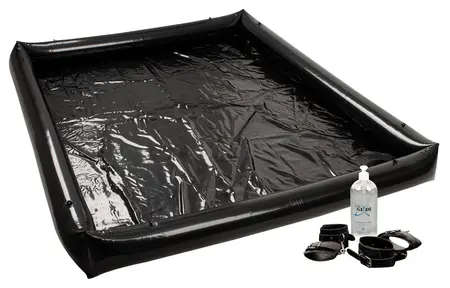 Glossy Games Bondage Sheet Set Black 140x185 cm Inflatable Border