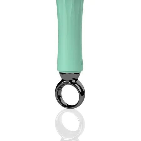 The Screaming O Primo WandKiwi Rechargeable Wand Vibrator Green