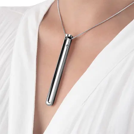 Le Wand Vibrating Necklace Silver - Discreet Jewelry-Style Massager 26''