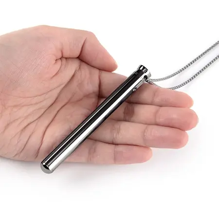 Le Wand Necklace Vibe Black - Discreet Wearable Baton, 8 Modes