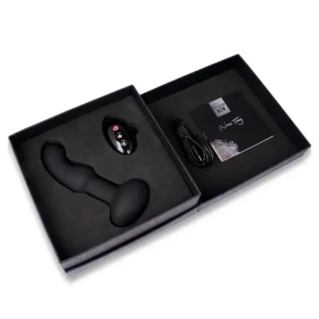 Nomi Tang Pluggy RC Remote-Controlled Intimate Plug with Rotating Beads