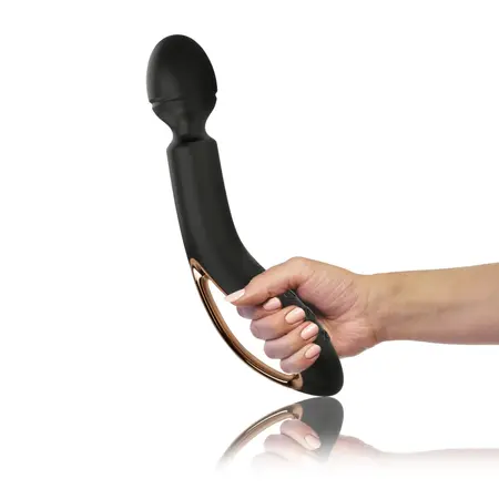O-WAND Noir Rechargeable Waterproof Massager Black-Gold Ergonomic
