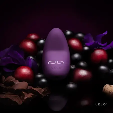LELO Lily 2 Intimate Massager Bordeaux & Chocolat, Compact, Scented, Plum