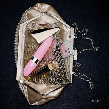 LELO Mia 2 Compact USB Rechargeable Massager Petal Pink 111mm