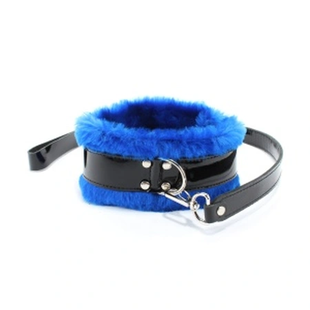 Ogrlica sa plavim krznom i povodcem