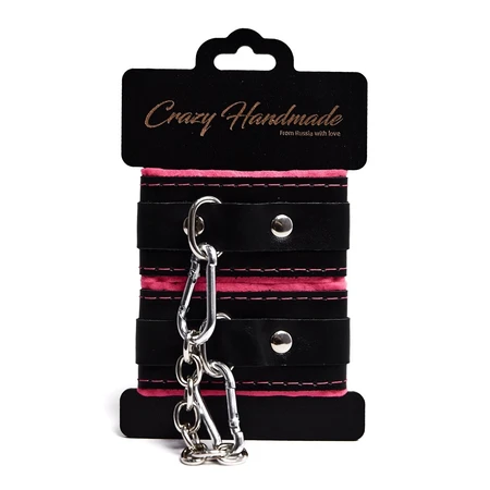 Lisice zaobljene sa mekom ružičastom oblogom