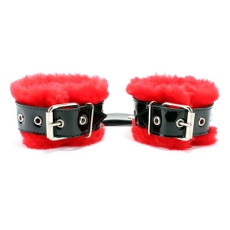 Lisice sa crvenim krznom