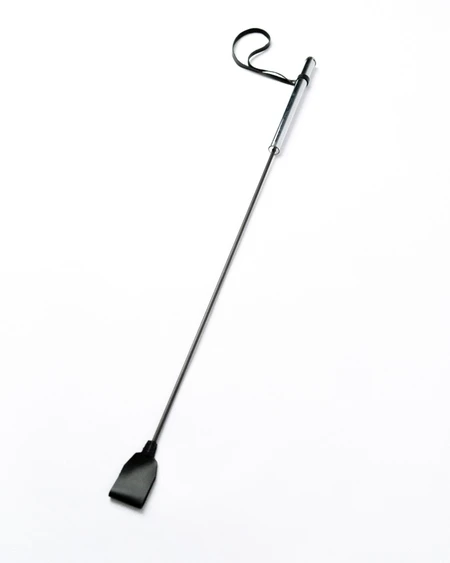 Veliki metalni stog sa ručkom